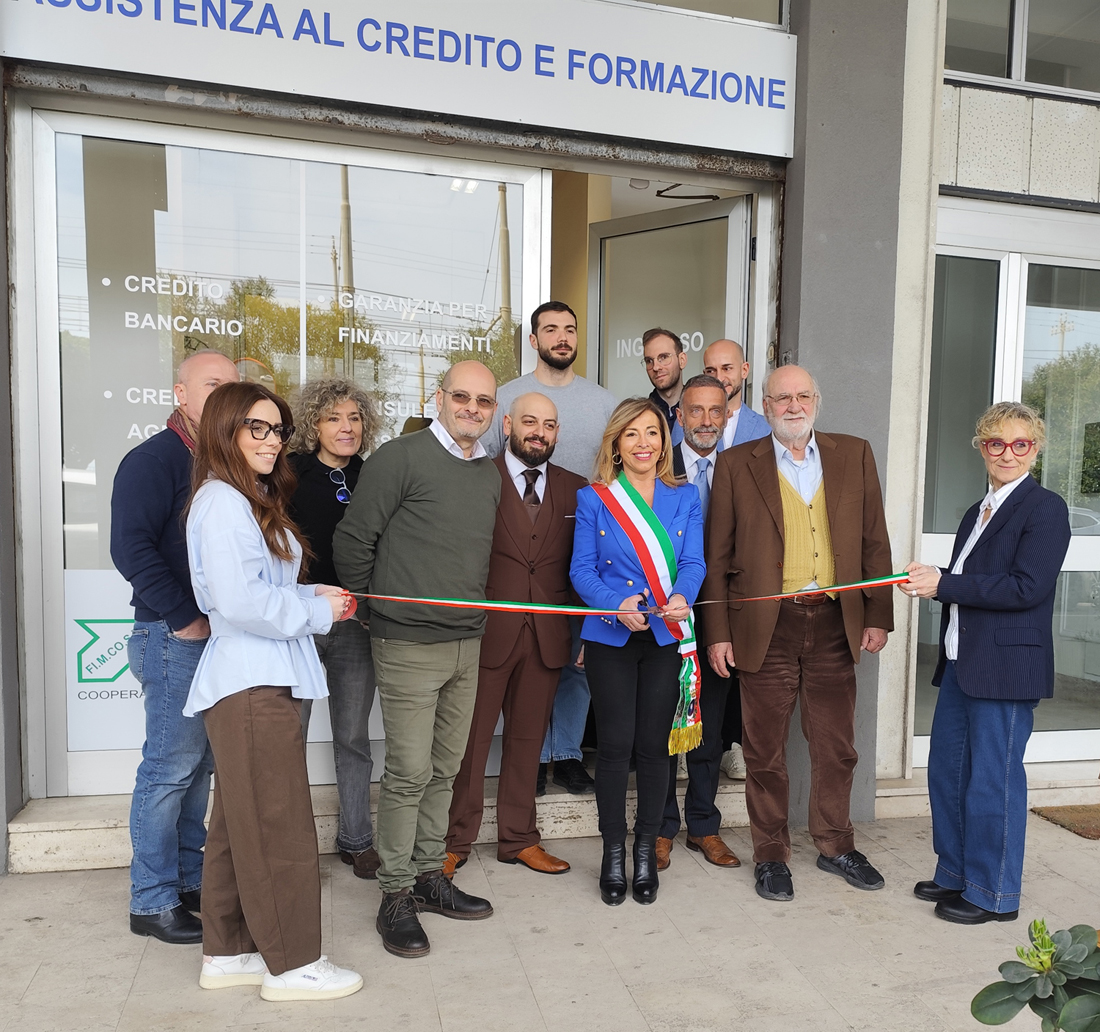 Inaugurato il nuovo centro servizi di Confesercenti Pesaro Urbino a Falconara Marittima
